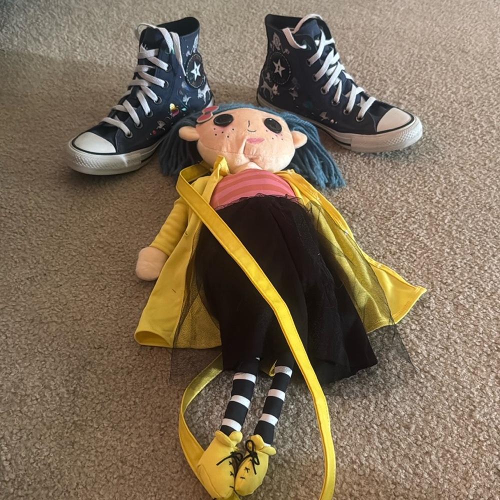 Converse Chuck Taylor All Star High Top Coraline  Blue size 6.5 Plus Purse